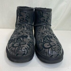 Ugg Classic Mini Sparkle Graffiti Boot Black Size 8 Womens